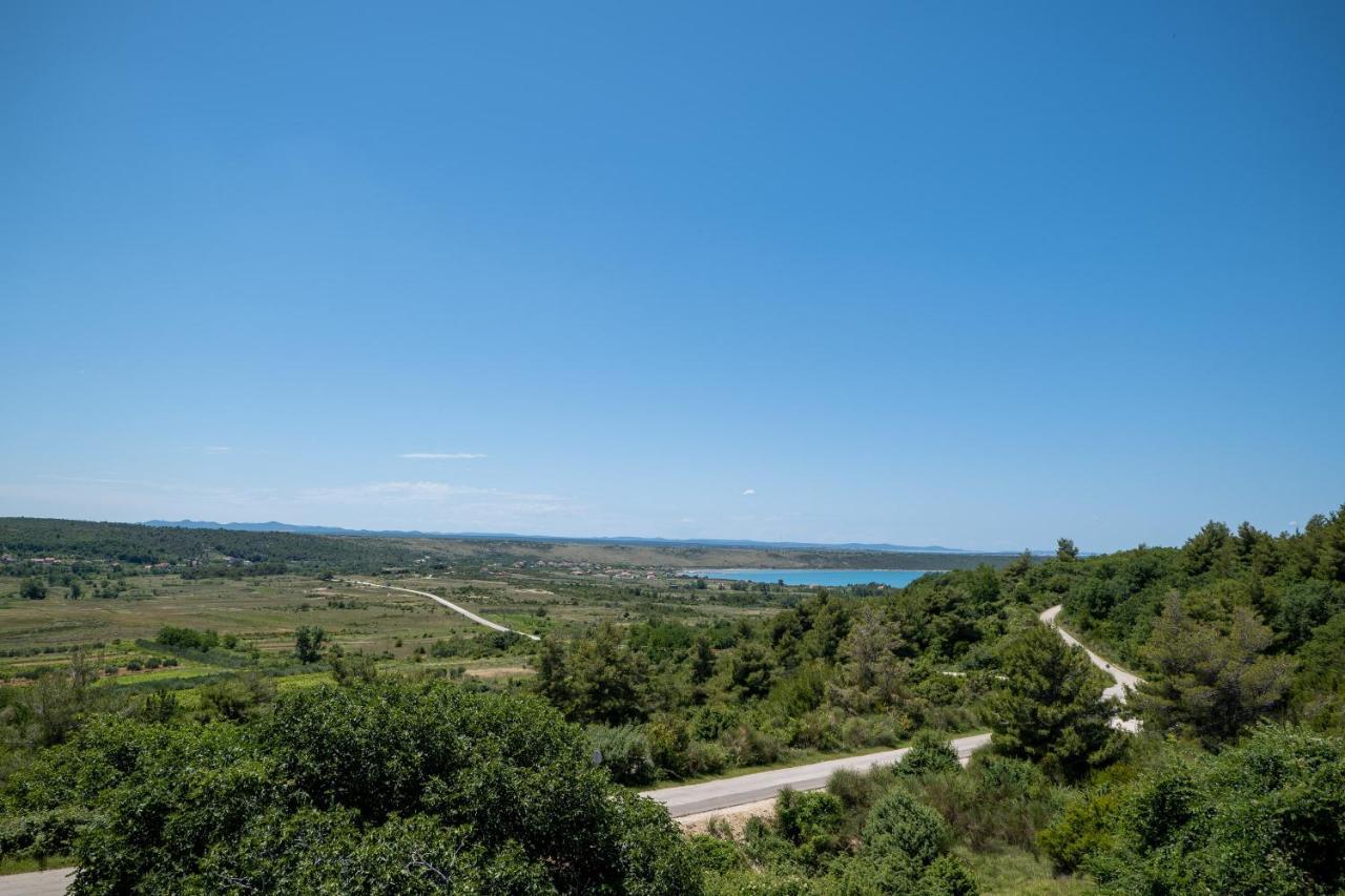 Ražanac Apartments Tri Mora מראה חיצוני תמונה