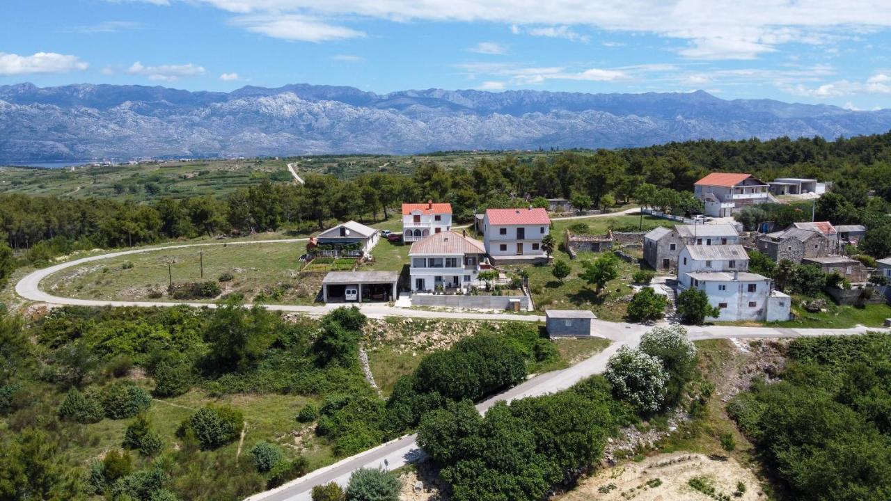 Ražanac Apartments Tri Mora מראה חיצוני תמונה