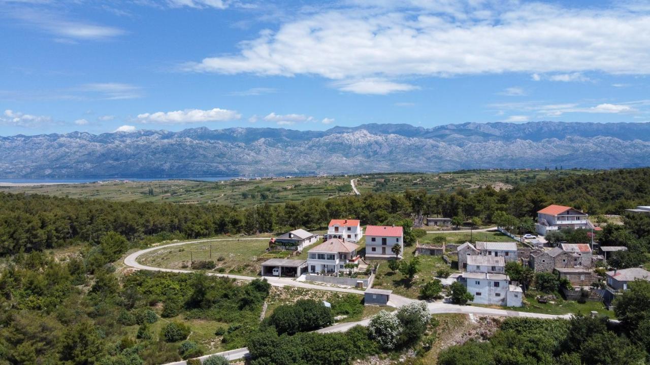 Ražanac Apartments Tri Mora מראה חיצוני תמונה