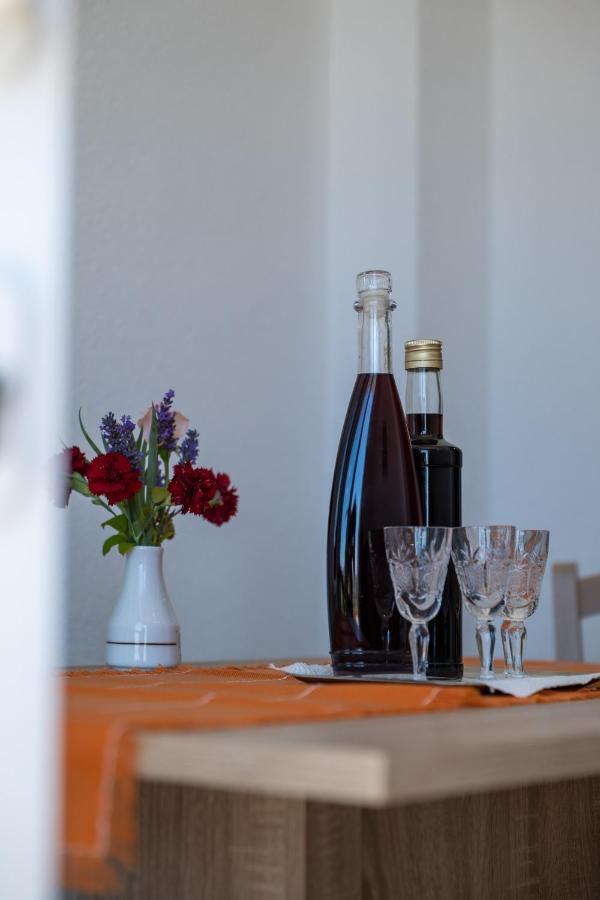 Ražanac Apartments Tri Mora מראה חיצוני תמונה