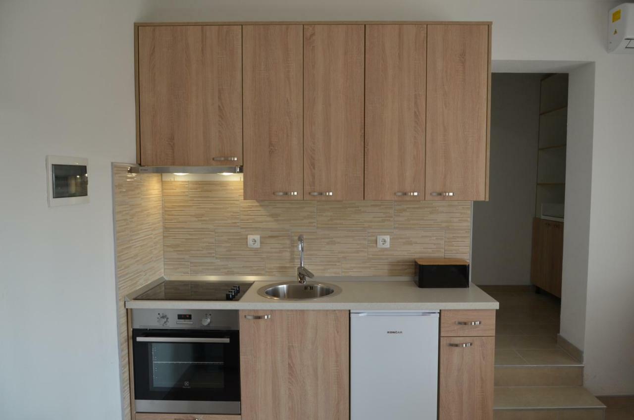 Ražanac Apartments Tri Mora מראה חיצוני תמונה