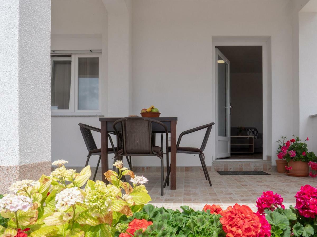 Ražanac Apartments Tri Mora מראה חיצוני תמונה