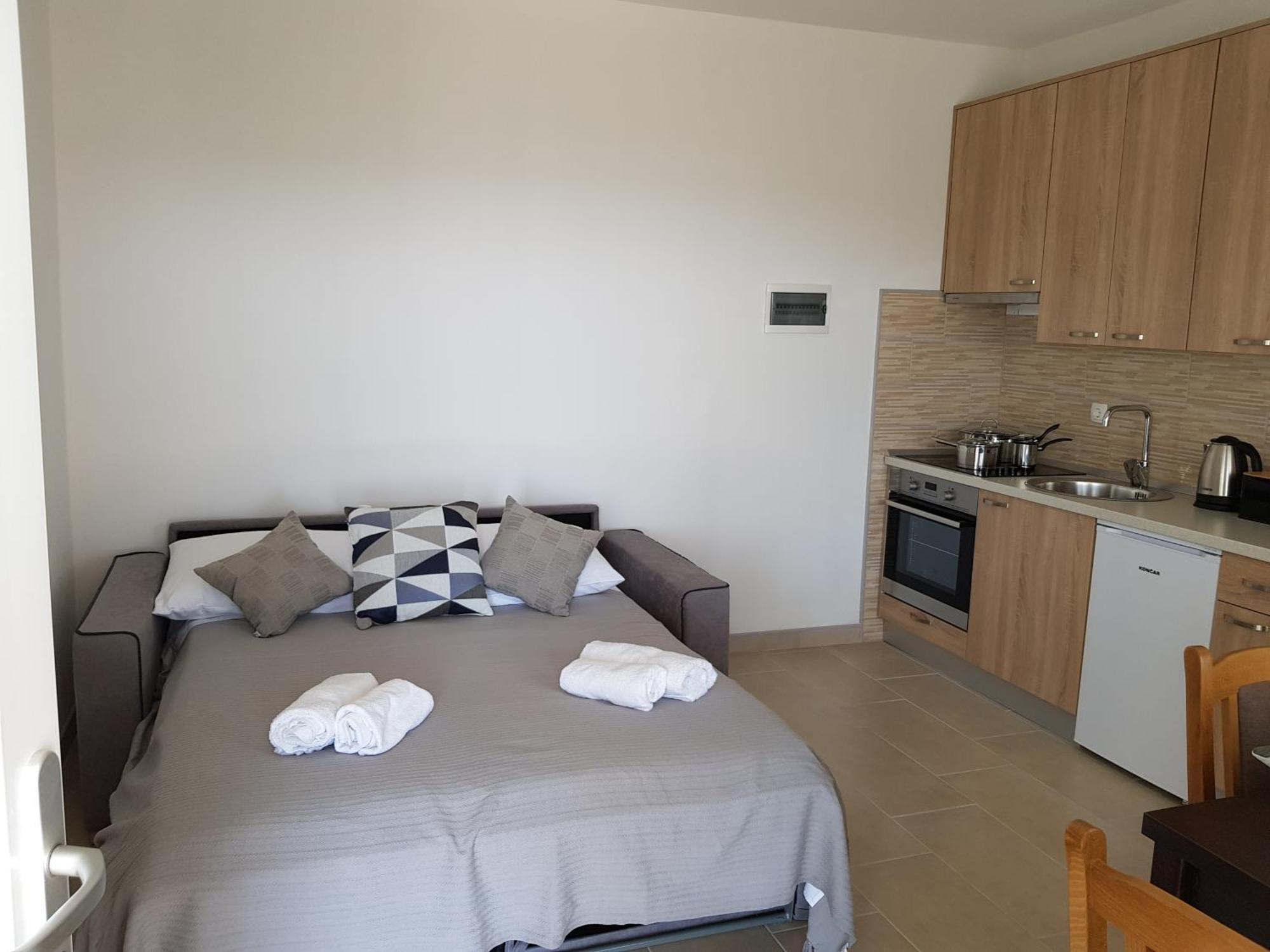 Ražanac Apartments Tri Mora מראה חיצוני תמונה